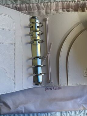 Aura Estelle Vegan Leather A6 Cloud in Camelia 30mm ring with silver hardware